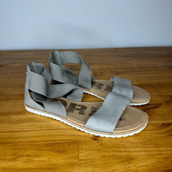 Sorel Ella Kettle Grey Flat Criss Cross Elastic Leather Sandals Size 8.5 - Picture 1 of 5